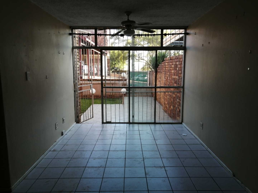 To Let 2 Bedroom Property for Rent in Centurion Central Gauteng