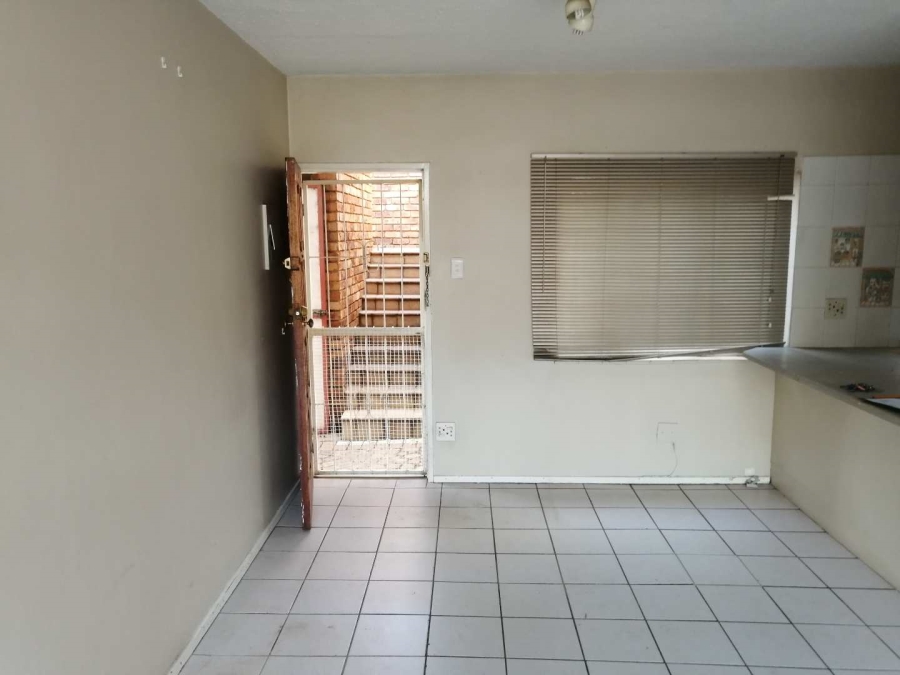 To Let 2 Bedroom Property for Rent in Centurion Central Gauteng