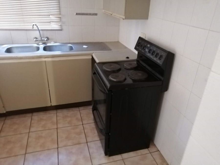 To Let 2 Bedroom Property for Rent in Centurion Central Gauteng