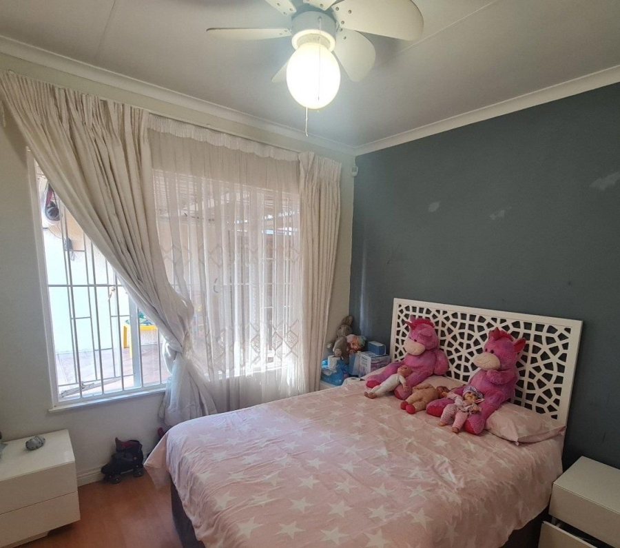 3 Bedroom Property for Sale in Erasmuskloof Gauteng