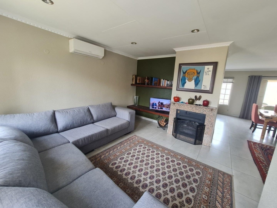 2 Bedroom Property for Sale in Sterrewag Gauteng