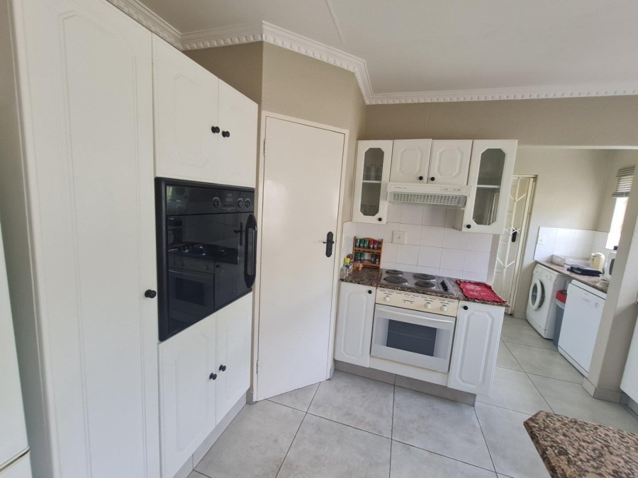 2 Bedroom Property for Sale in Sterrewag Gauteng