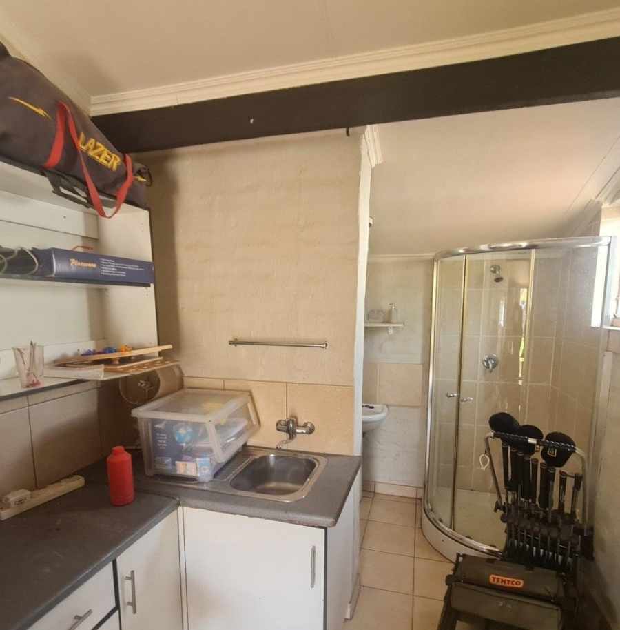 3 Bedroom Property for Sale in Elardus Park Gauteng