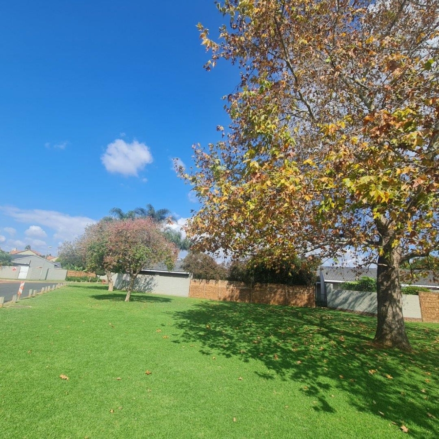 3 Bedroom Property for Sale in Elardus Park Gauteng