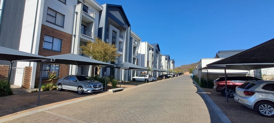 2 Bedroom Property for Sale in Aspen Hills Gauteng