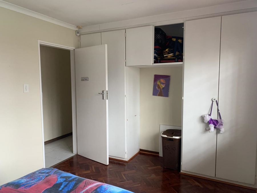 4 Bedroom Property for Sale in Linmeyer Gauteng