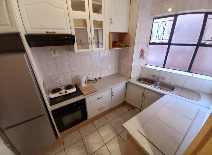 2 Bedroom Property for Sale in Muckleneuk Gauteng