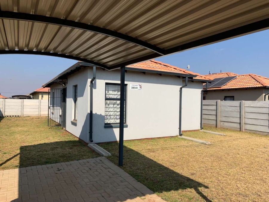 3 Bedroom Property for Sale in Protea Glen Gauteng