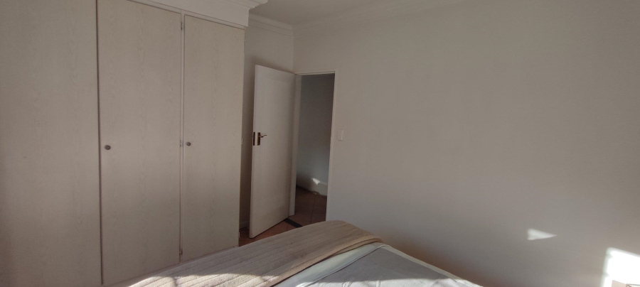 2 Bedroom Property for Sale in Rietvalleirand Gauteng