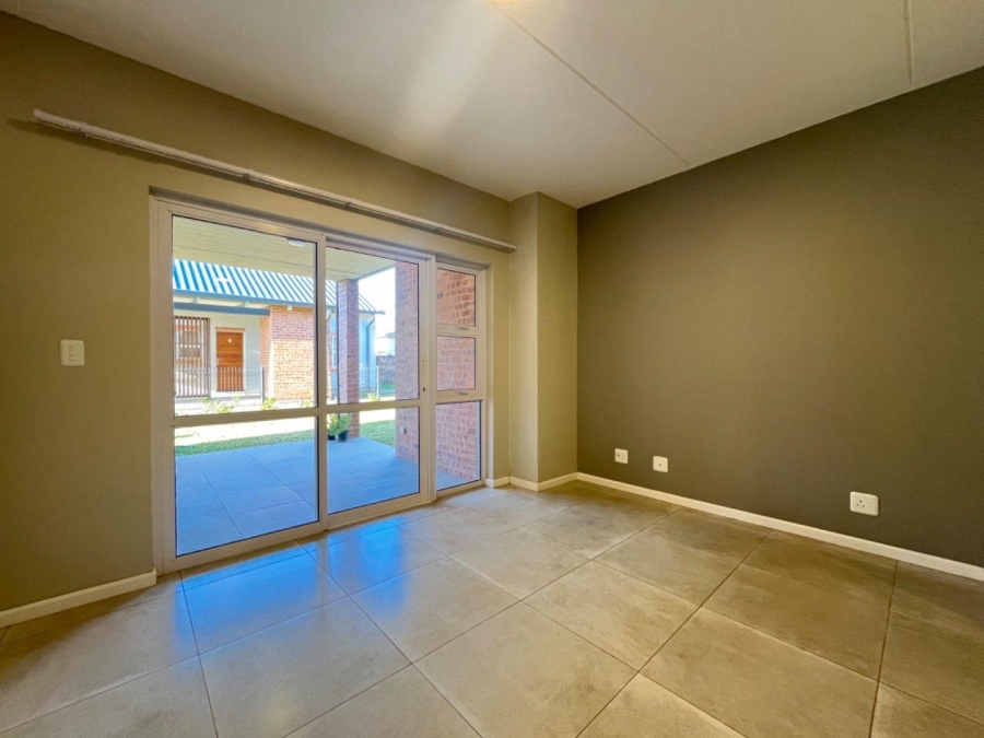 To Let 2 Bedroom Property for Rent in Equestria Gauteng