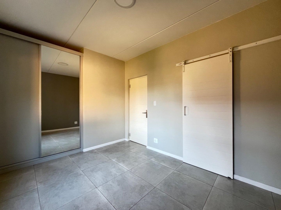 To Let 2 Bedroom Property for Rent in Equestria Gauteng