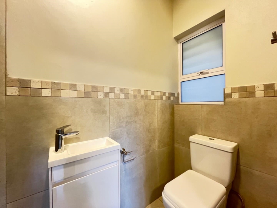 To Let 2 Bedroom Property for Rent in Equestria Gauteng