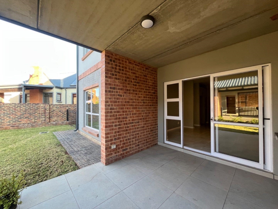To Let 2 Bedroom Property for Rent in Equestria Gauteng