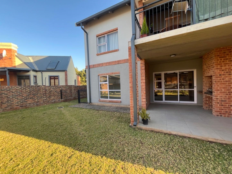To Let 2 Bedroom Property for Rent in Equestria Gauteng