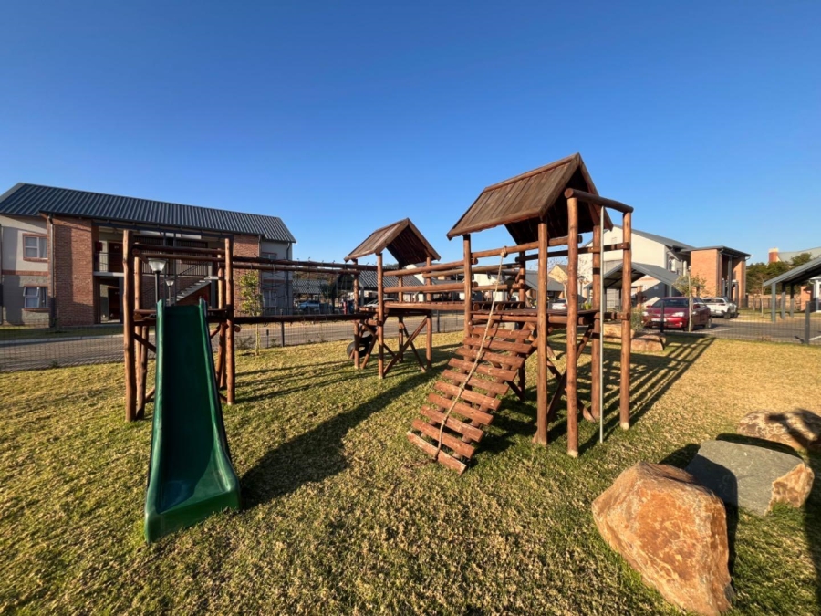 To Let 2 Bedroom Property for Rent in Equestria Gauteng