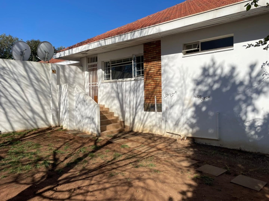 To Let 2 Bedroom Property for Rent in Highlands Gauteng