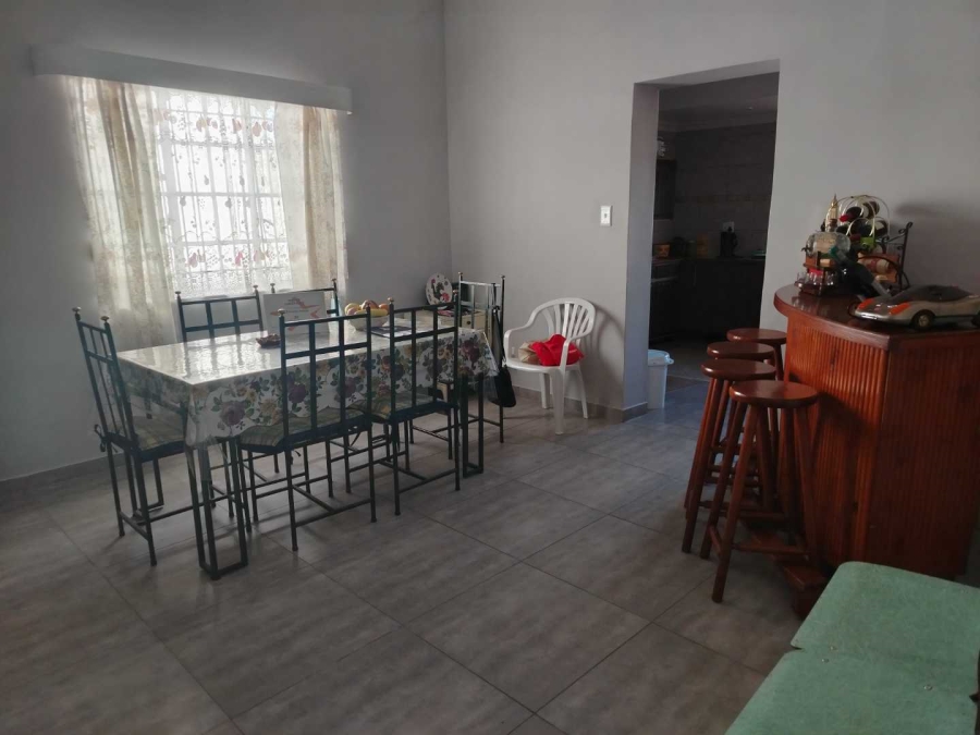 2 Bedroom Property for Sale in Malvern Gauteng