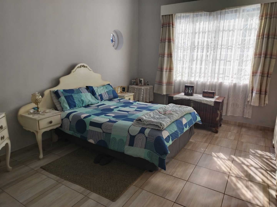2 Bedroom Property for Sale in Malvern Gauteng
