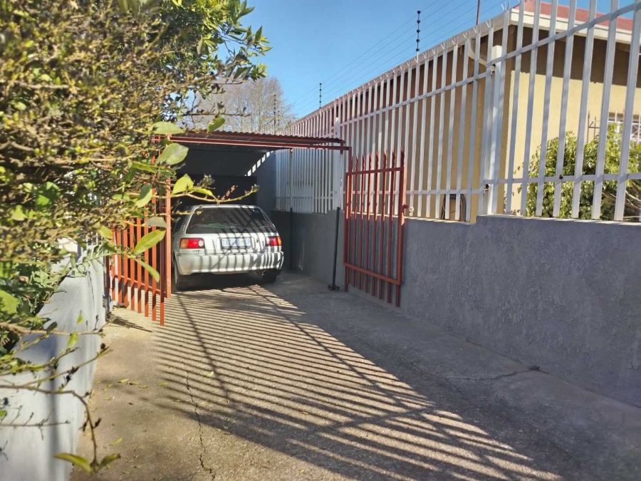 2 Bedroom Property for Sale in Malvern Gauteng