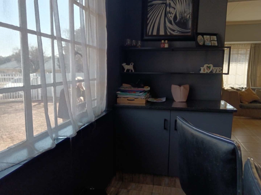 3 Bedroom Property for Sale in Parkrand Gauteng