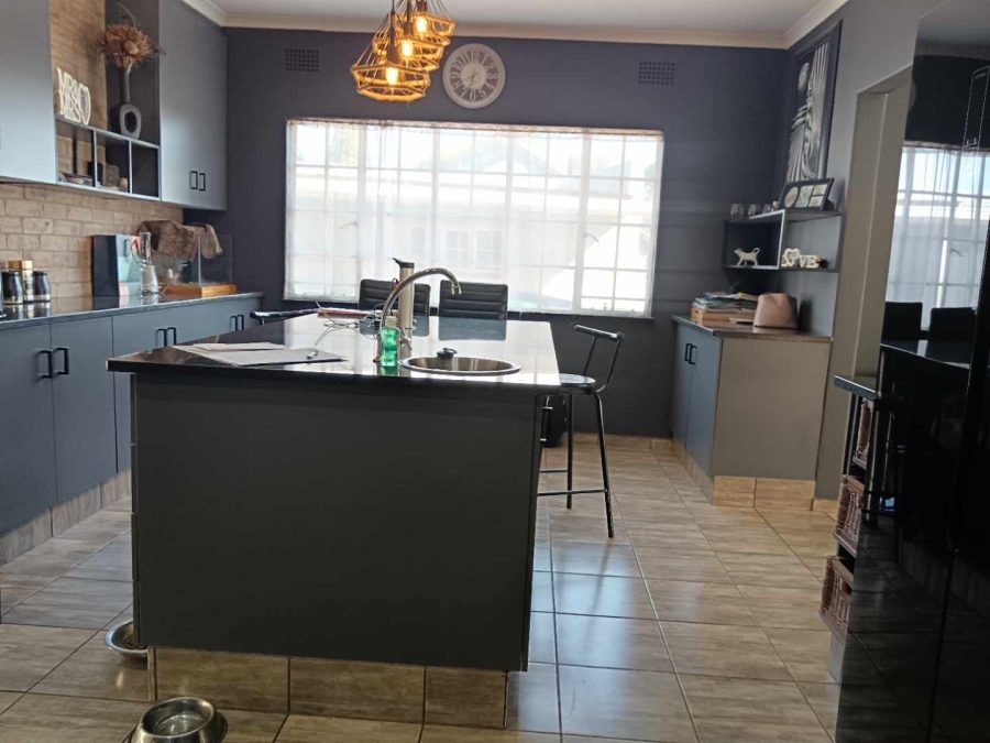 3 Bedroom Property for Sale in Parkrand Gauteng