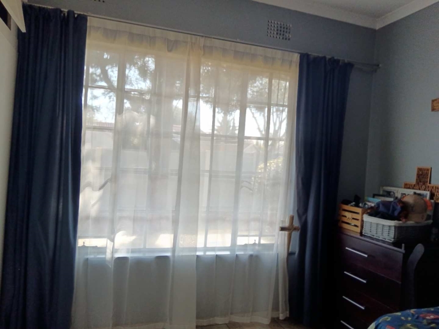3 Bedroom Property for Sale in Parkrand Gauteng