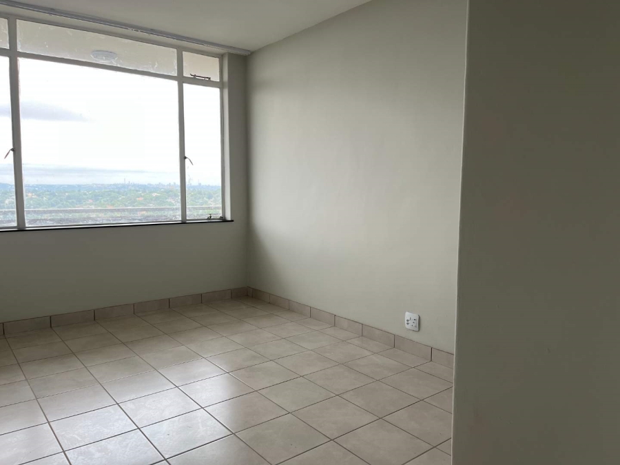 To Let 2 Bedroom Property for Rent in Honeyhills Gauteng