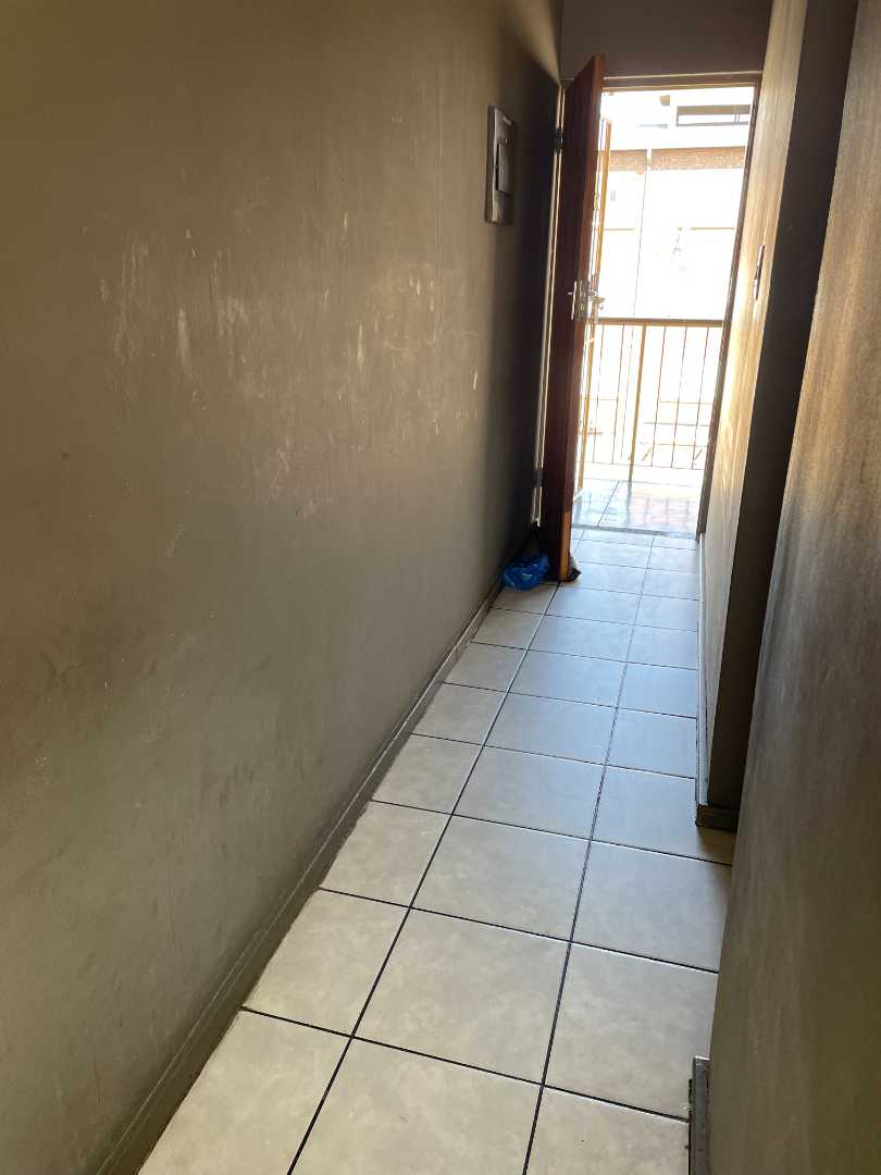 1 Bedroom Property for Sale in Pretoria West Gauteng