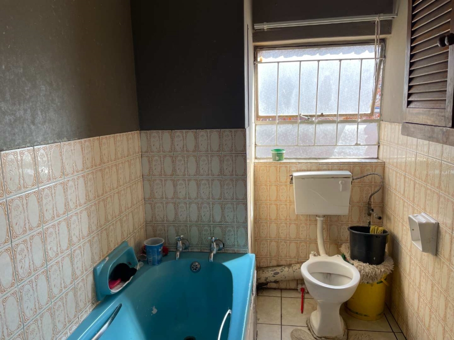 1 Bedroom Property for Sale in Pretoria West Gauteng
