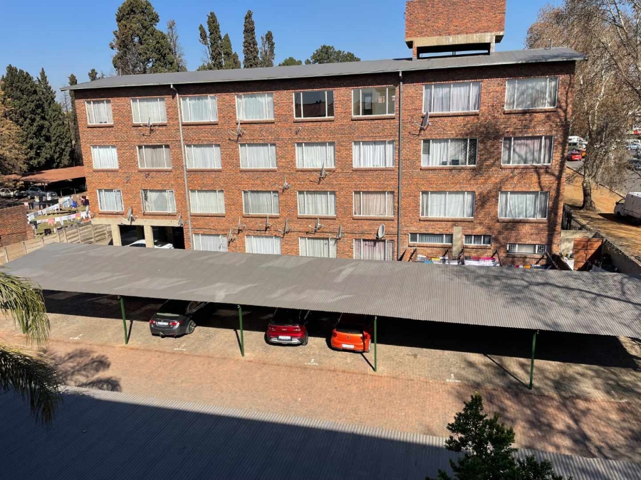 1 Bedroom Property for Sale in Pretoria West Gauteng
