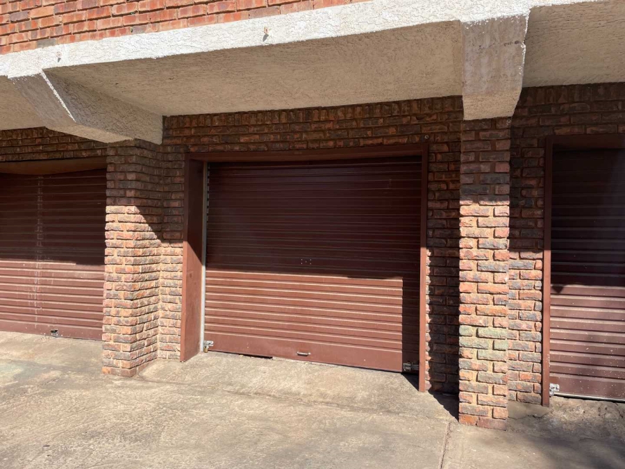 1 Bedroom Property for Sale in Pretoria West Gauteng