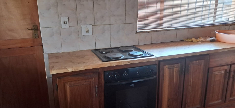 To Let 2 Bedroom Property for Rent in Clarina Gauteng