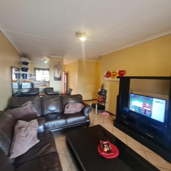 3 Bedroom Property for Sale in Moreleta Park Gauteng