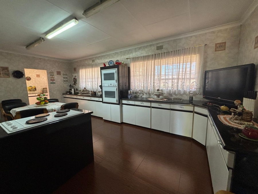 4 Bedroom Property for Sale in Tedderfield Gauteng