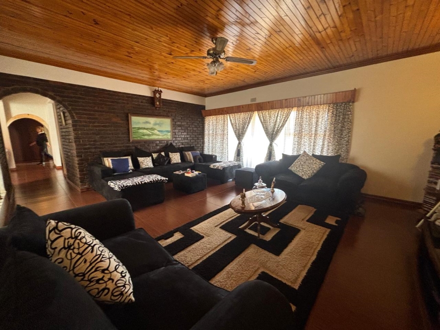 4 Bedroom Property for Sale in Tedderfield Gauteng