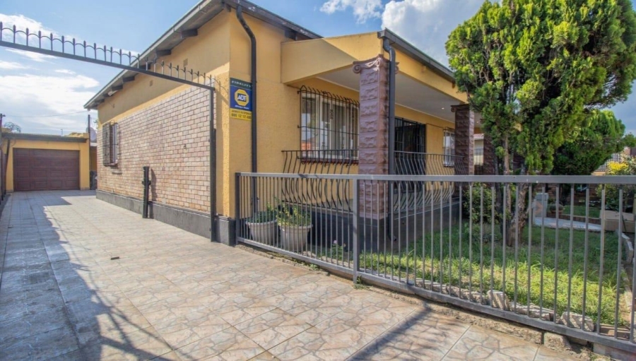 3 Bedroom Property for Sale in Regents Park Gauteng