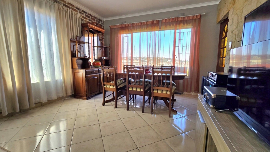 3 Bedroom Property for Sale in Oakdene Gauteng