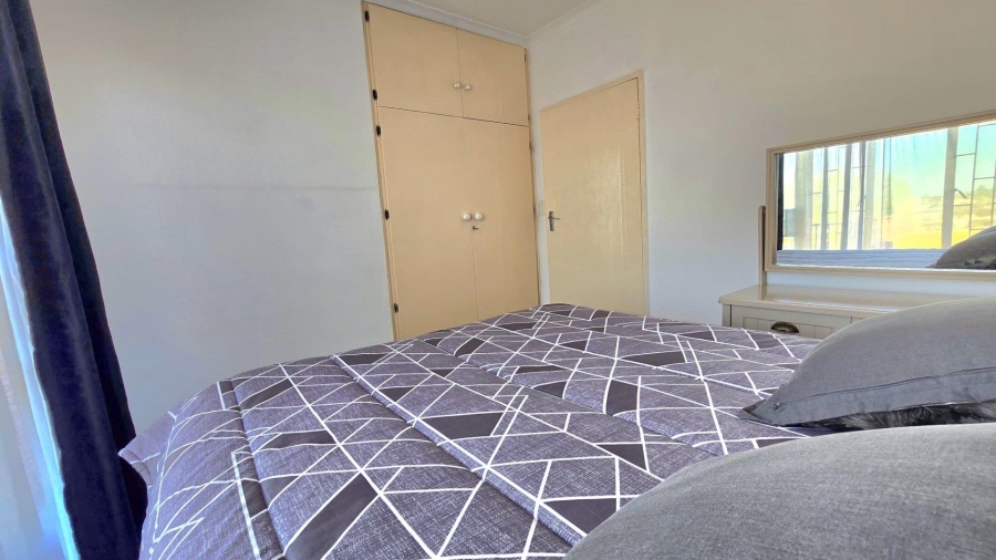 3 Bedroom Property for Sale in Oakdene Gauteng