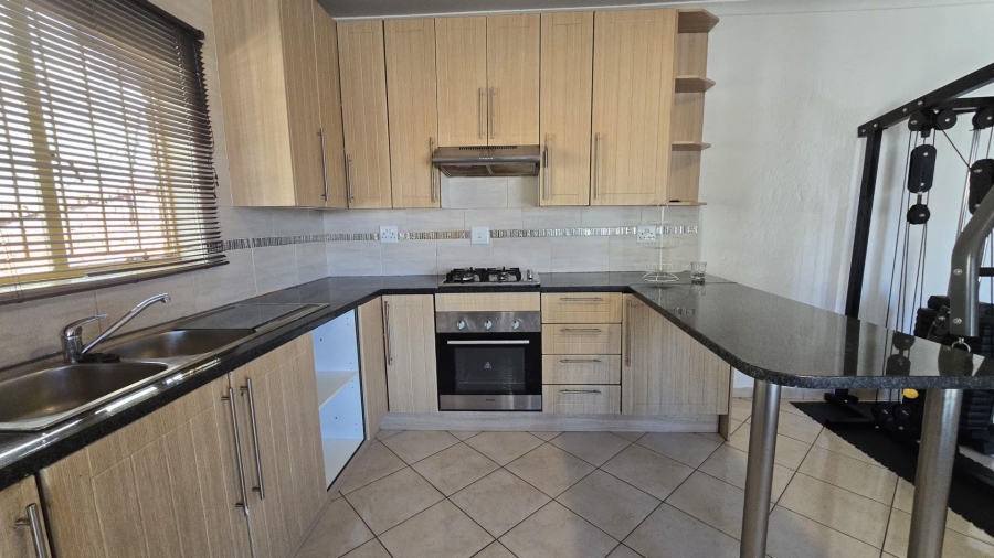 3 Bedroom Property for Sale in Oakdene Gauteng
