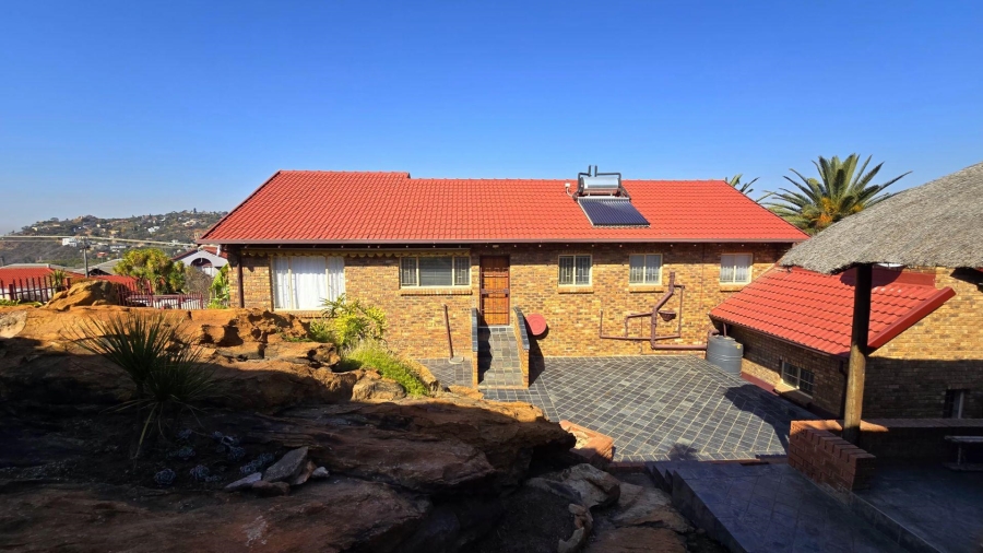3 Bedroom Property for Sale in Oakdene Gauteng