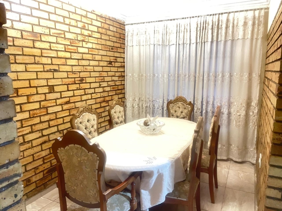 4 Bedroom Property for Sale in Spruitview Gauteng