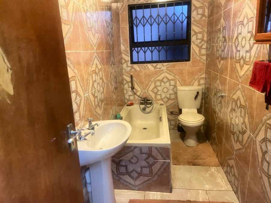 4 Bedroom Property for Sale in Spruitview Gauteng