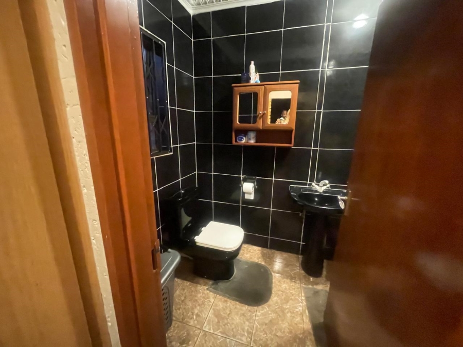 4 Bedroom Property for Sale in Spruitview Gauteng