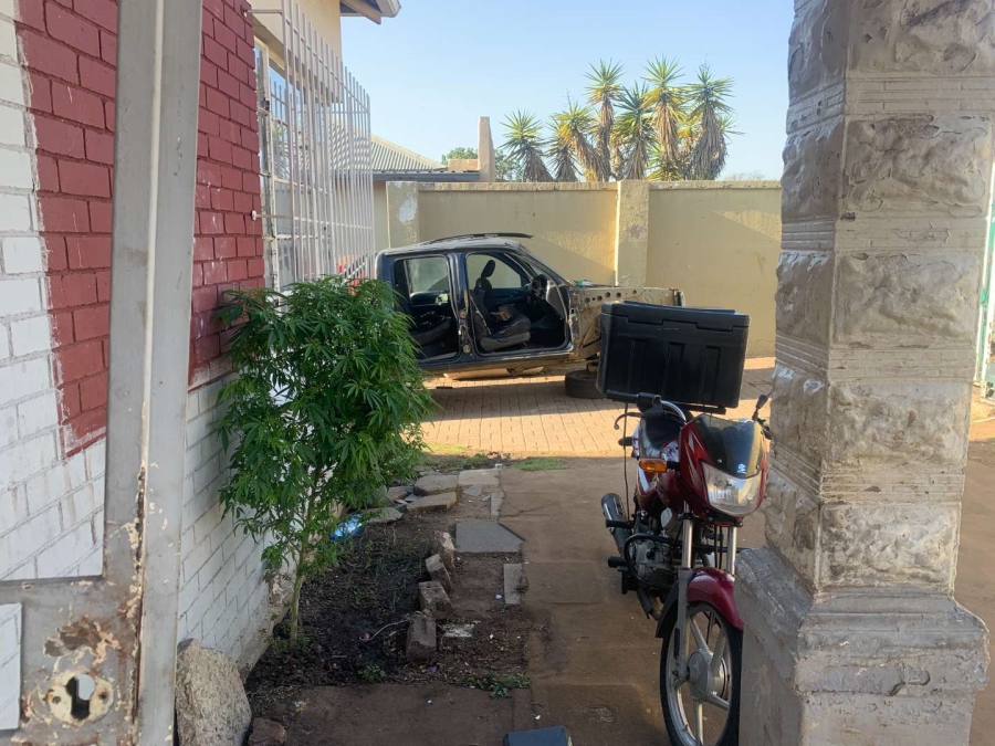 3 Bedroom Property for Sale in The Hill Gauteng