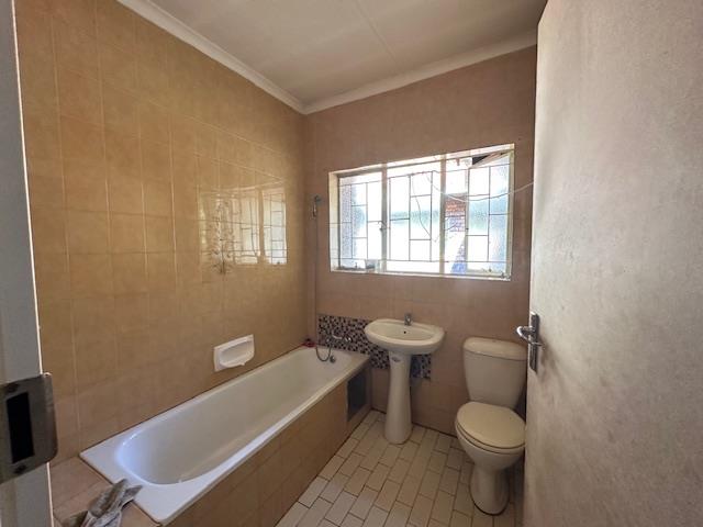 4 Bedroom Property for Sale in Pretoria North Gauteng