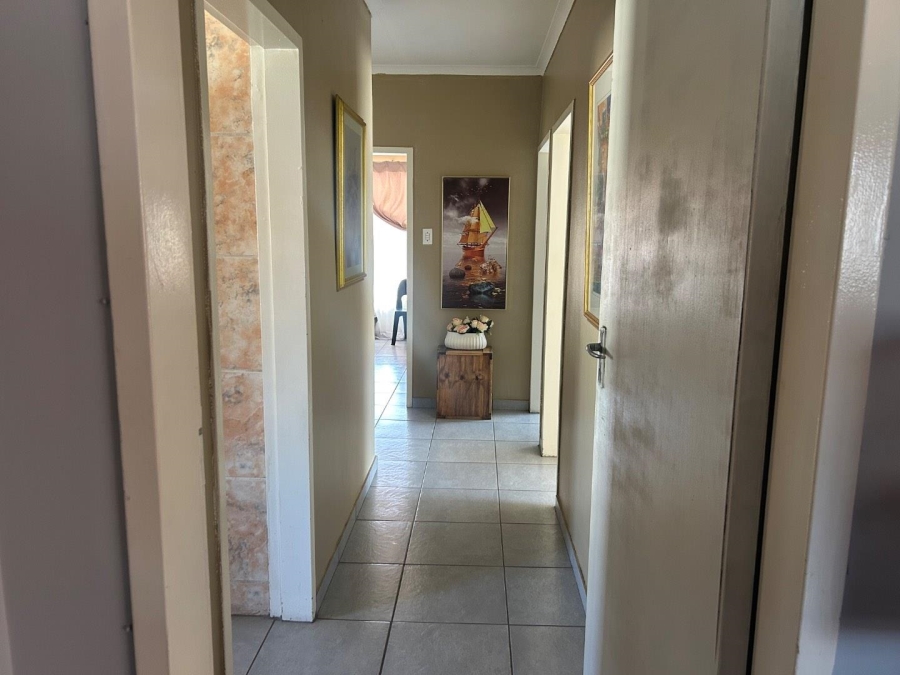 4 Bedroom Property for Sale in Booysens Gauteng