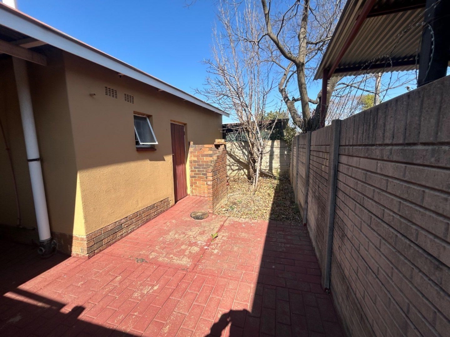 4 Bedroom Property for Sale in Booysens Gauteng