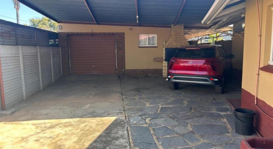 4 Bedroom Property for Sale in Booysens Gauteng