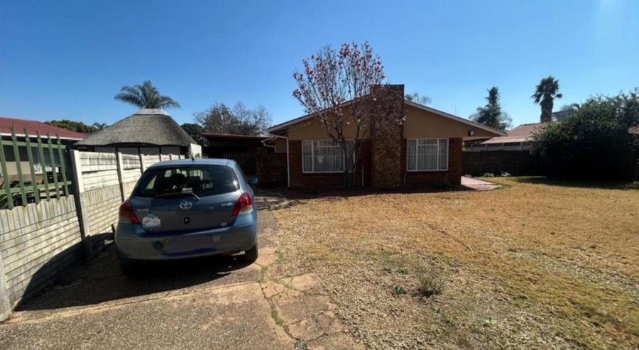 4 Bedroom Property for Sale in Booysens Gauteng