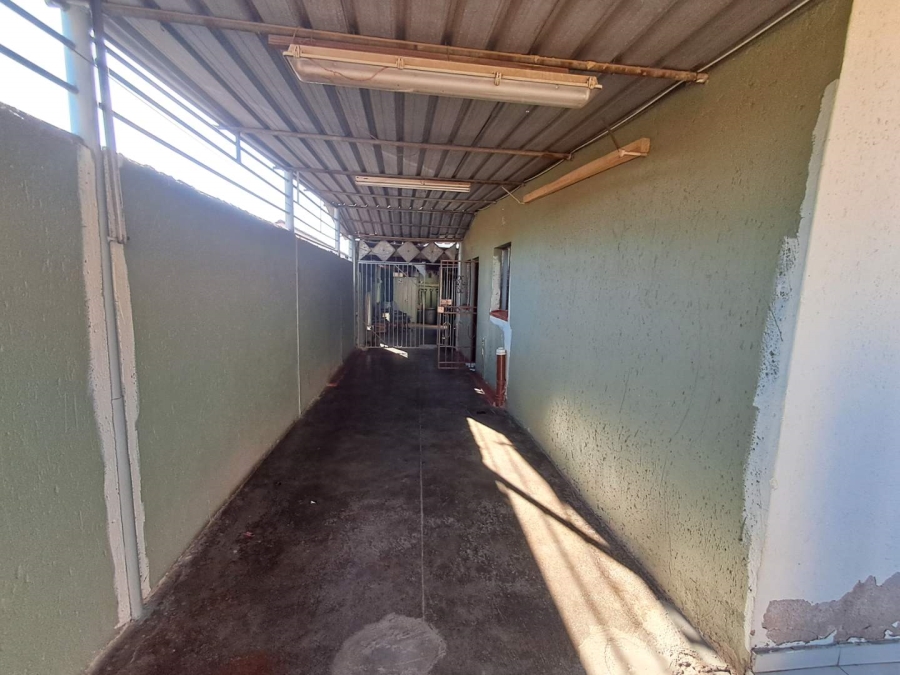 4 Bedroom Property for Sale in Tembisa Gauteng